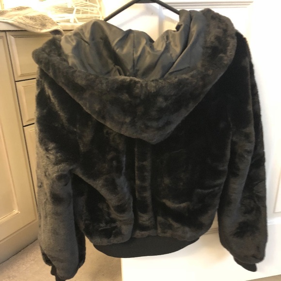 Black Sherpa Bomber Jacket by Honey - Picture 3 of 4